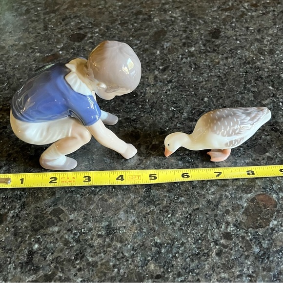 2 pc Bing & Grondahl Denmark Boy 1636BL and Goose 1902 - Picture 12 of 12